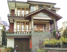 Sewa Villa Lembang, Villa Lembang, Istana Bunga Lembang, Villa Bandung, Harga Villa Untuk acara Gathering, Sewa Villa Untuk Rombongan, Villa Lembang Acara Reatret, Villa Rombongan