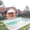 villa flamboyan ciater
